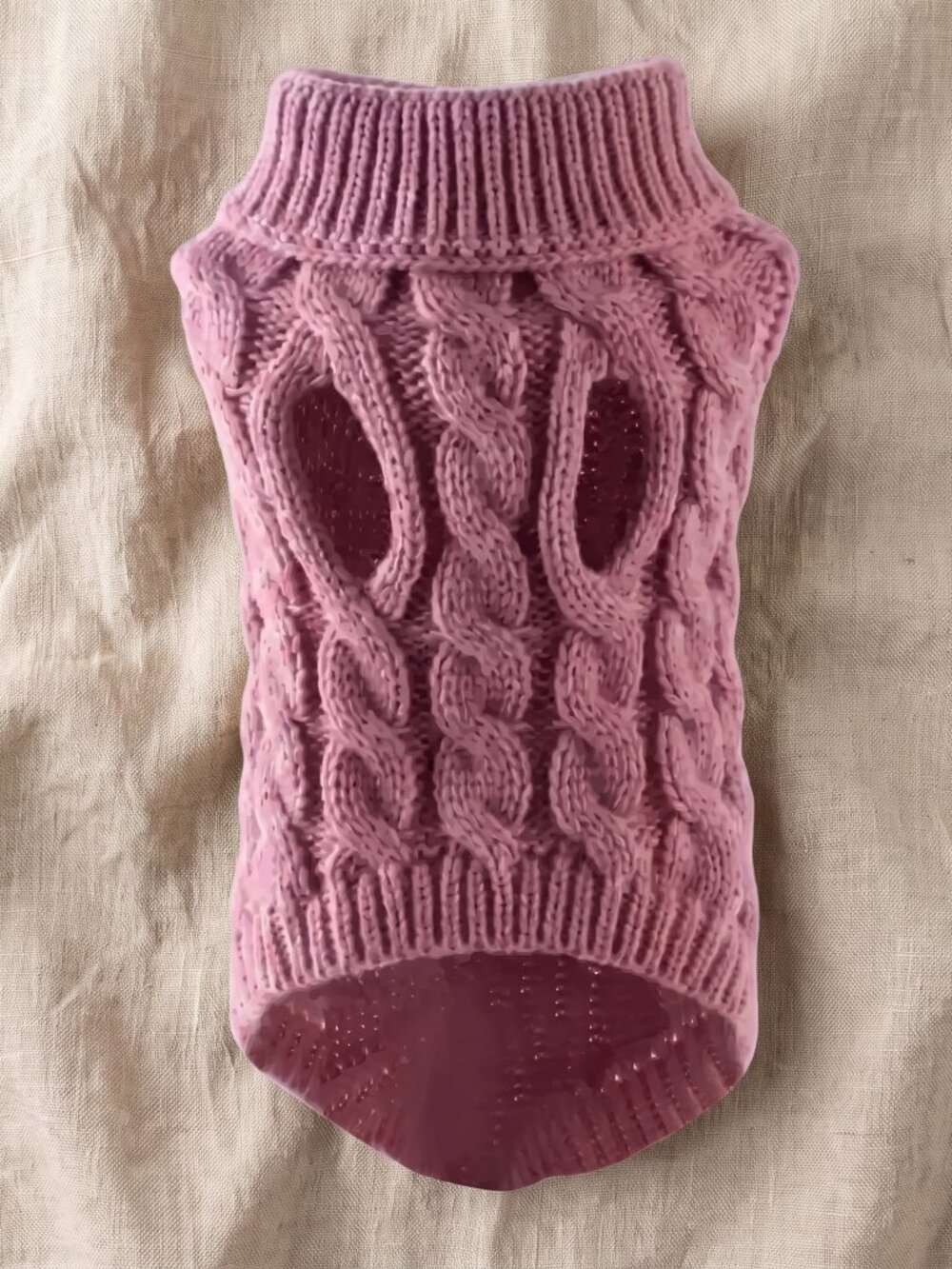 Pet sweater for 5.5 - 7.7 lbs